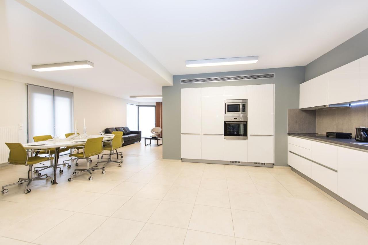 Spacious Fully Equipped 3Bd 2Bath Apt In The Heart Of City With Balconies Ac And Fast Wifi #1 Heraklion Exteriör bild