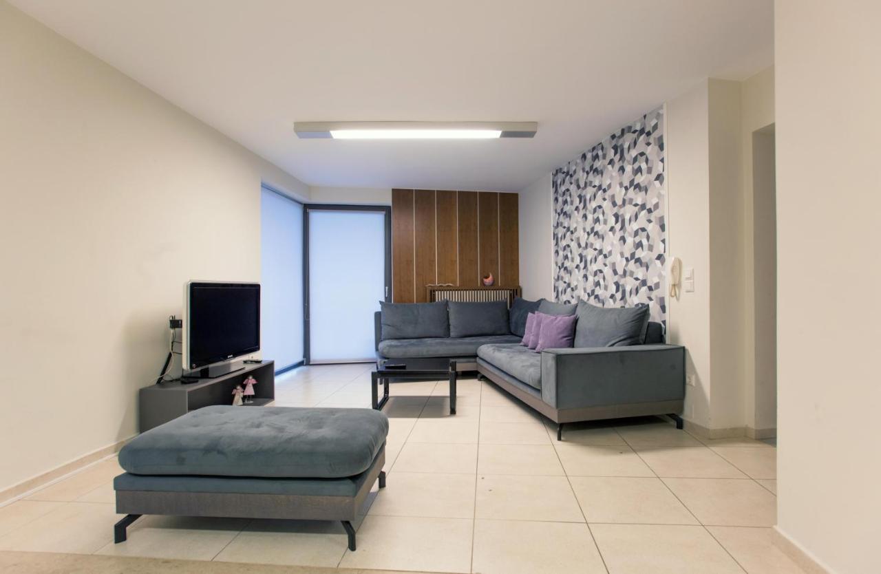 Spacious Fully Equipped 3Bd 2Bath Apt In The Heart Of City With Balconies Ac And Fast Wifi #1 Heraklion Exteriör bild