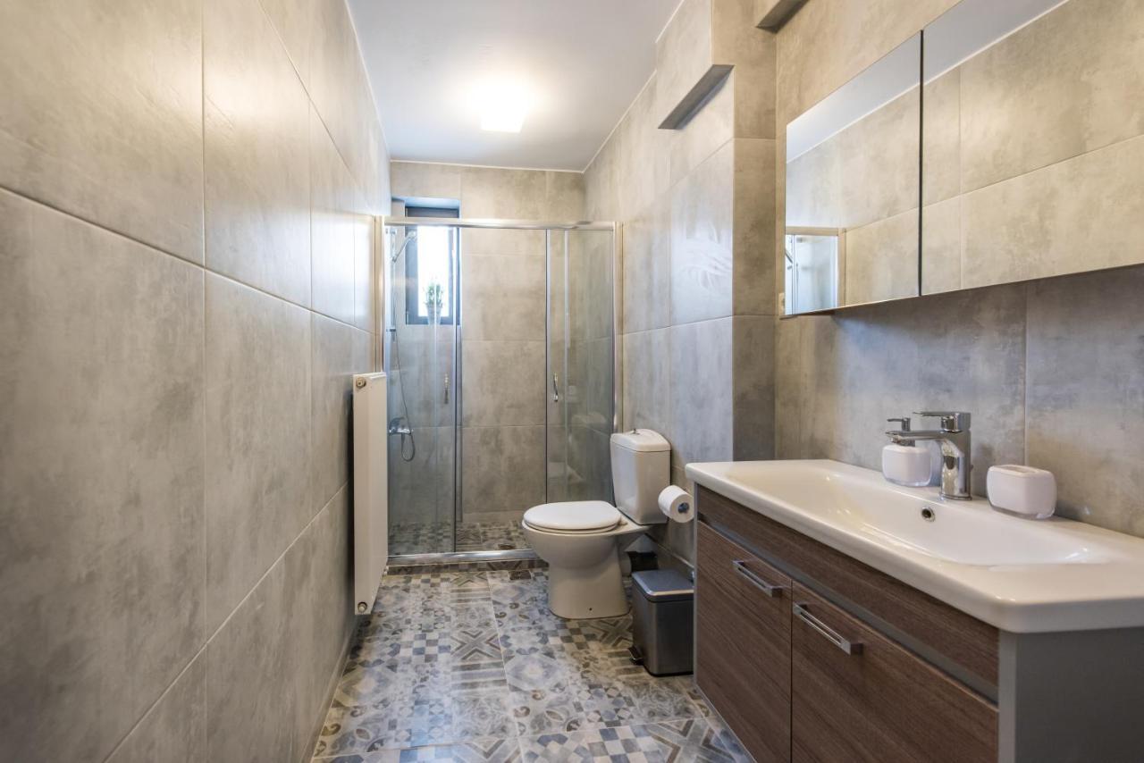 Spacious Fully Equipped 3Bd 2Bath Apt In The Heart Of City With Balconies Ac And Fast Wifi #1 Heraklion Exteriör bild